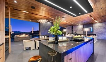 641 Dragon Peak Dr, Henderson, NV 89012