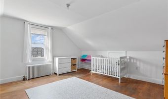 89 Sand Hill Cove Rd, Narragansett, RI 02882