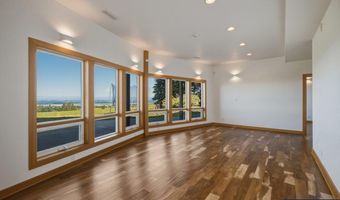 22000 SE Upper Matthews Creek Ln, Amity, OR 97101
