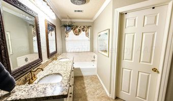 5724 Spencer St, Amarillo, TX 79109