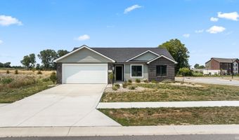 1700 Badger Ln, Auburn, IN 46706