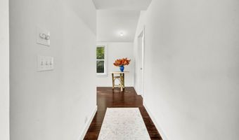 118 Lake Dr, Bethlehem, CT 06751