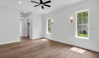 159 Farnsleigh Ave, Bluffton, SC 29910