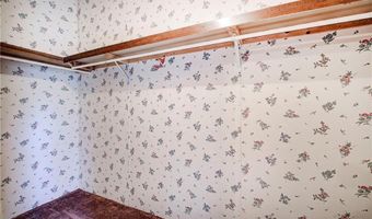 497 Cherokee Trl, Ball Ground, GA 30107