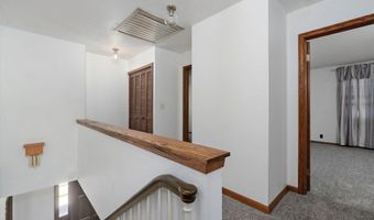 612 E Glendale St, Aurora, MO 65605