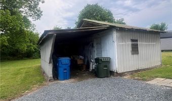 3706 Archdale Rd, Archdale, NC 27263