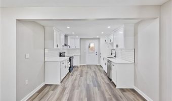 1794 Blossom Ln, Austell, GA 30168