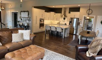 99 University Estates Blvd, Athens, OH 45701