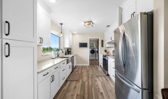 1750 SW 17th Ter, Bell, FL 32619