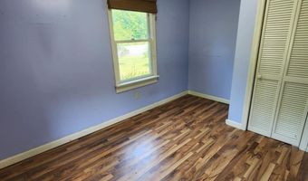 1082 W River Rd, Brattleboro, VT 05301