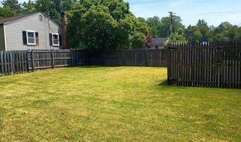 7100 OLD CHAPEL Dr, Bowie, MD 20715