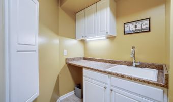 6350 Trailridge Ct, Miami, OH 45140