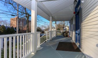 6 3rd Ave 5, Atlantic Highlands, NJ 07716
