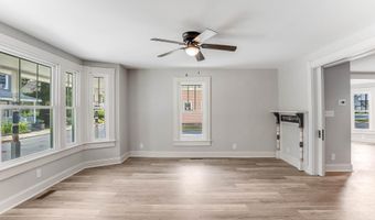 110 E 6TH St, Laurel, DE 19956