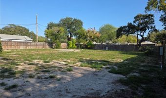 325 S Saunders St S, Aransas Pass, TX 78336