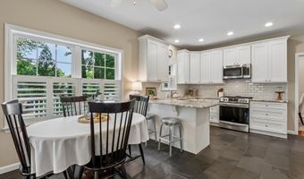 46 Powell Ave, Atlantic Highlands, NJ 07716