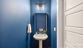1146 E 36th St, Charlotte, NC 28205