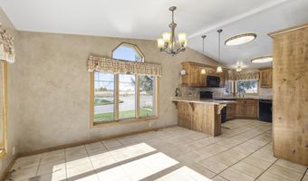 221 Cottonwood Ln, Blackfoot, ID 83221