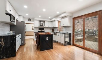 90 Bald Eagle Rd, Allamuchy Twp., NJ 07840