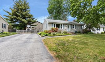 83 Bateman Ave, Cranston, RI 02920