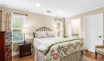 6301 Indian River Dr, Peachtree Corners, GA 30092