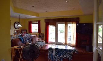 735 Heritage St, Argos, IN 46501