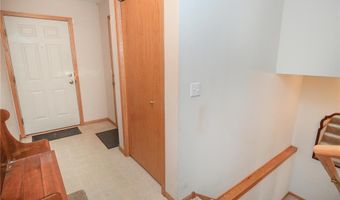 2768 Cutters Grove Cir, Anoka, MN 55303