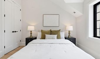 5023 FULTON St NW, Washington, DC 20016