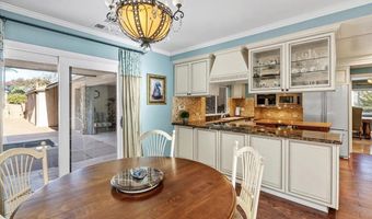 2927 Circle Dr, Escondido, CA 92029