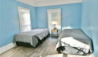 185 Maple Ave, Andover, OH 44003