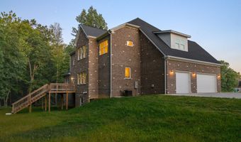 372 Foxboro Dr, Avon, IN 46123