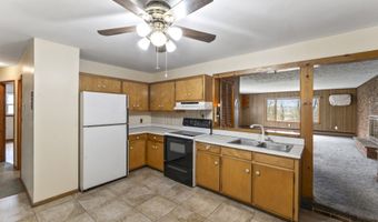 6 Sunrise Rd, Danbury, CT 06810