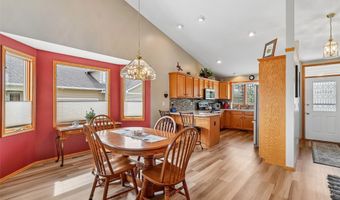 215 SE Lowell Dr, Ankeny, IA 50021
