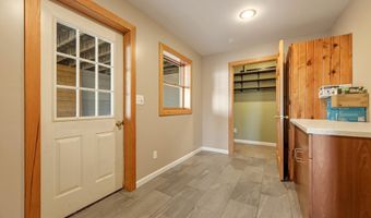 14 Warbonnet Dr, Banner, WY 82832
