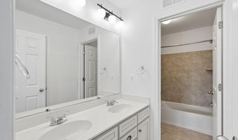 42222 CAMERON PARISH Dr, Ashburn, VA 20148