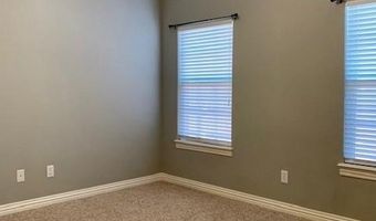 3902 SW Greyhawk Dr, Bentonville, AR 72713
