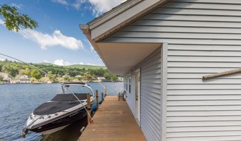 22 Courtyard Cir, Alton, NH 03810