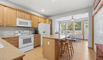 1610 Riverspointe Ct, Anoka, MN 55303