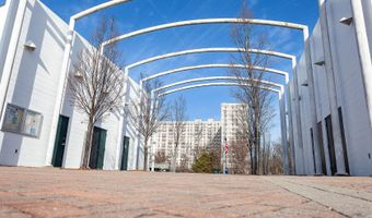 4600 DUKE St 432, Alexandria, VA 22304