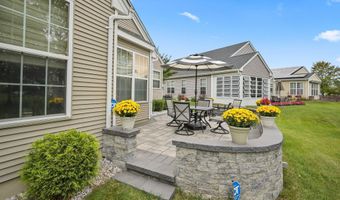 13 Betsy Ross Dr, Allentown, NJ 08501