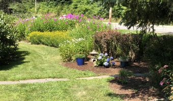 73 Head Of The Tide Rd, Belfast, ME 04915