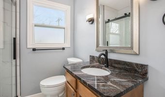 521 Snyder Ave, Ann Arbor, MI 48103
