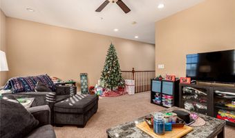 2012 Canvas Edge Dr, Henderson, NV 89044