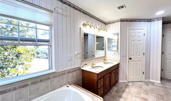 40 Portsmouth Dr, Bella Vista, AR 72714