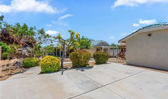 16501 Menahka Rd, Apple Valley, CA 92307