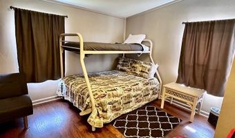 454 Bay City Rd, Apalachicola, FL 32320