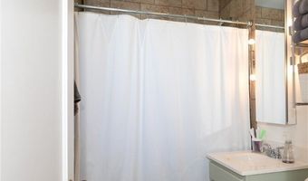54 N Montana Ave, Absarokee, MT 59001