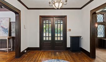 1952 CANTERBURY Rd, Abington, PA 19001