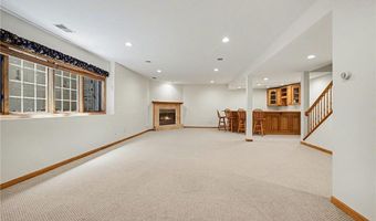 12999 Garvin Brook Ln, Apple Valley, MN 55124