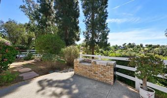 1282 Olive Ave, Fallbrook, CA 92028